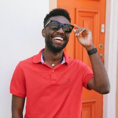 Portrait Aufnahme von John